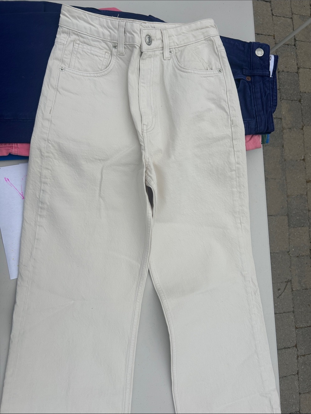Zara High Rise Straight Jeans in Cream